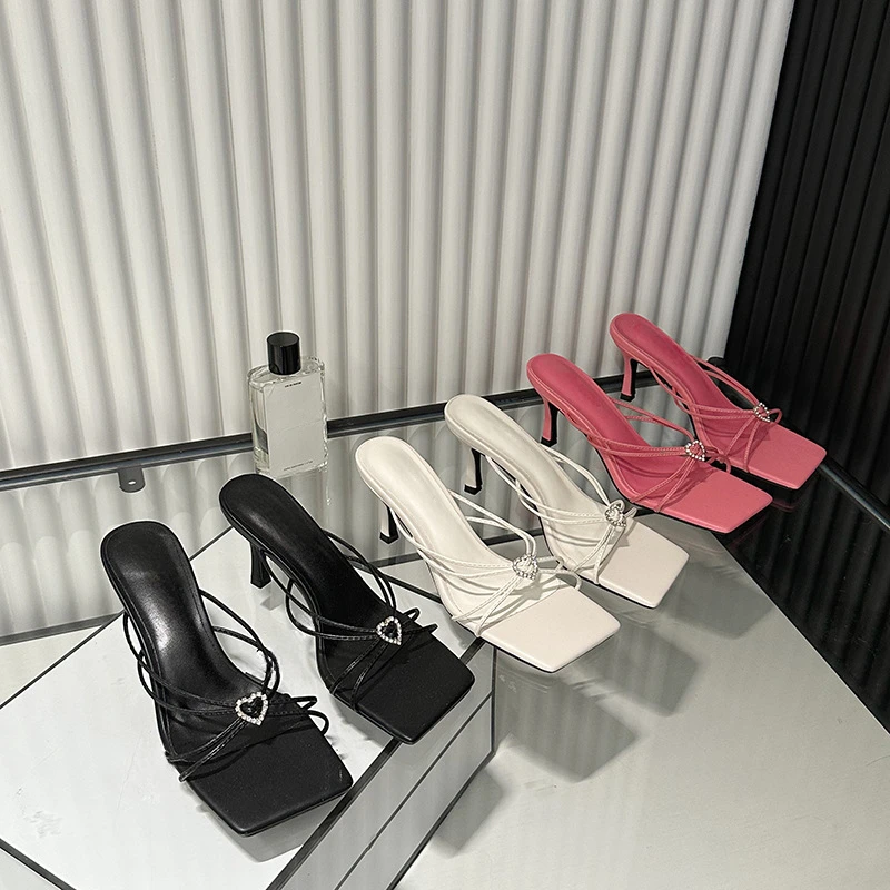 

2023 Summer Open-toed High-heeled Women's Slippers Fashion Love Crystal Outdoor Stiletto Sandals Slip-on Cross Belt Sexy Pumps