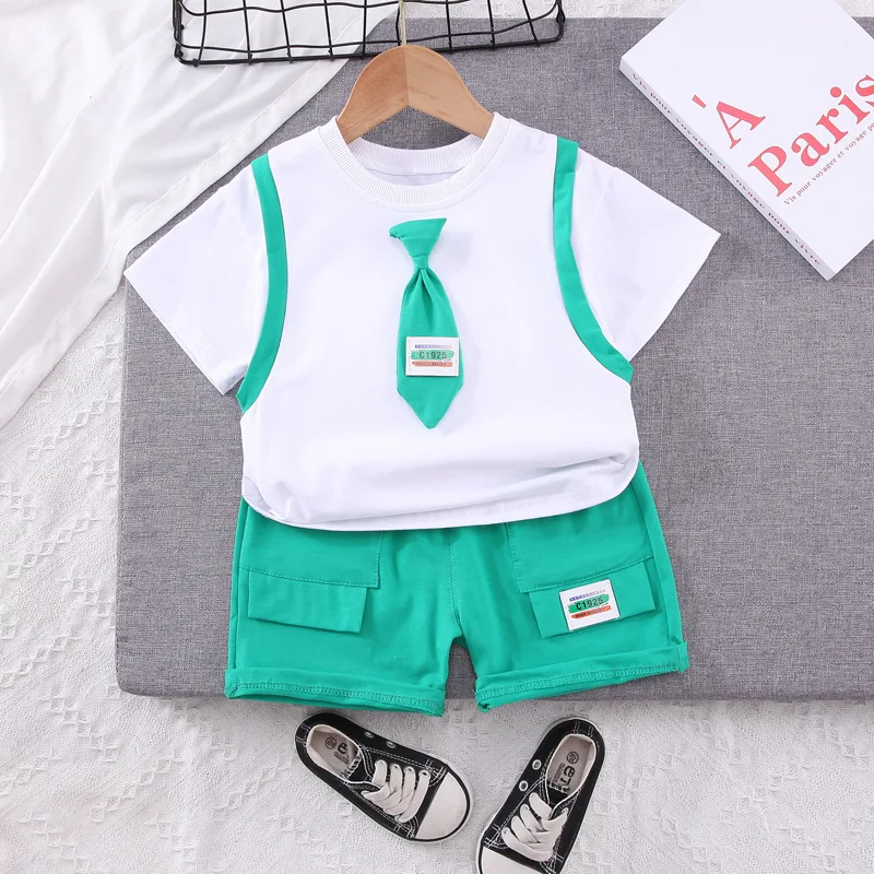 

Хлопковая футболка с галстуком и шорты, на возраст 0-5 лет