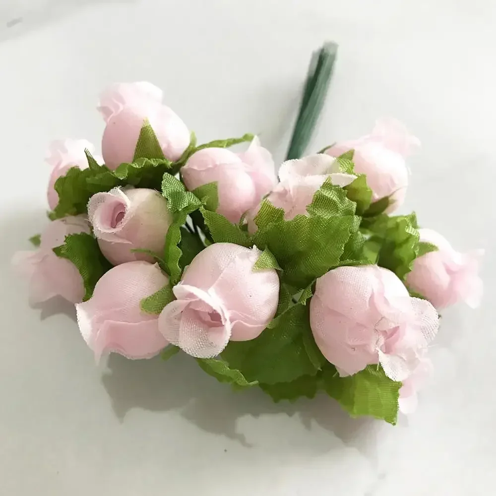 

Искусственные розовые цветы для декора