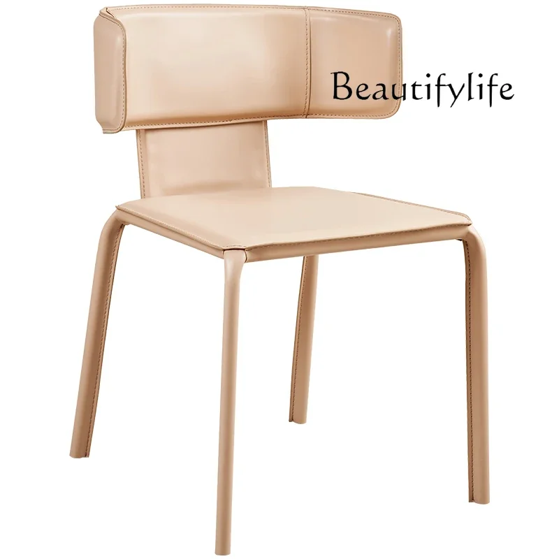y lekkie luksusowe skórzane krzesło do jadalni z siodłem nowoczesny minimalistyczny designerski model oparciem domu
