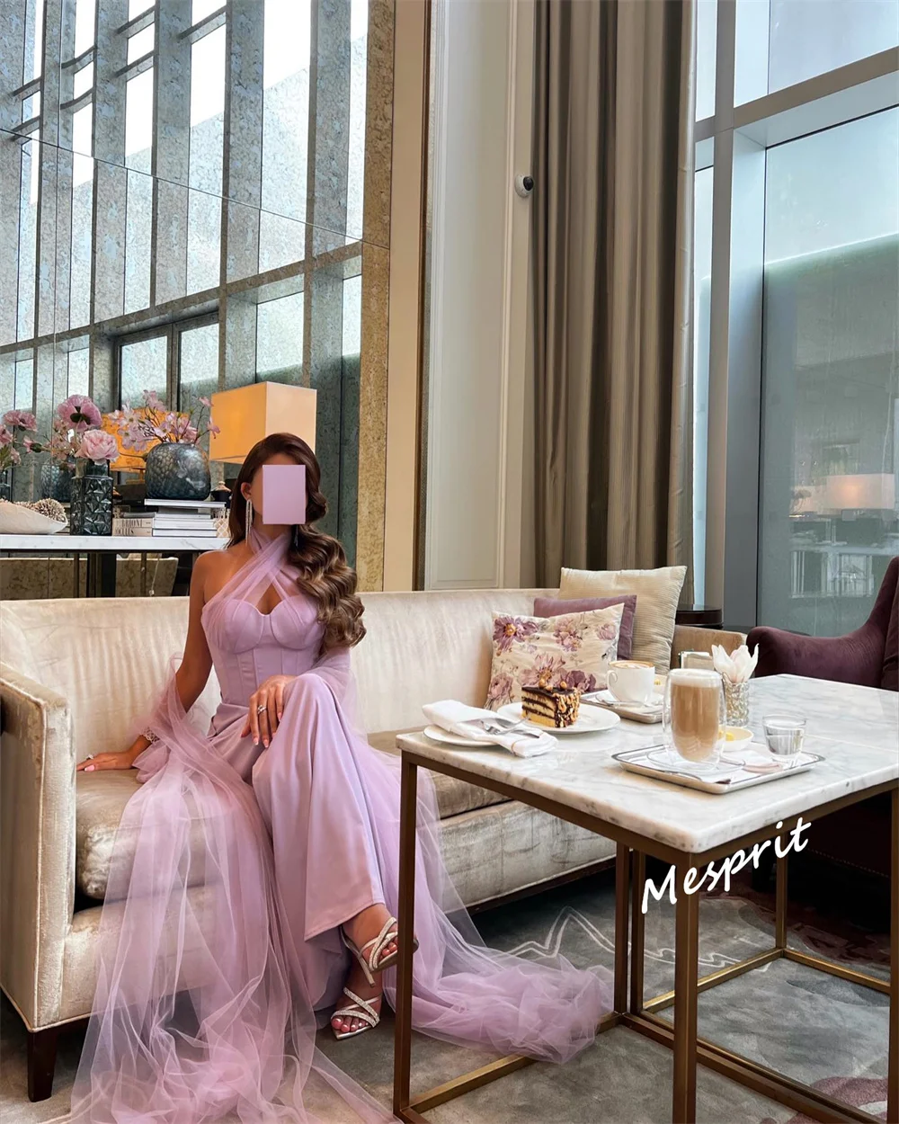 Индивидуальное платье Quinceanera высокого качества с лямкой на шее и длиной до пола