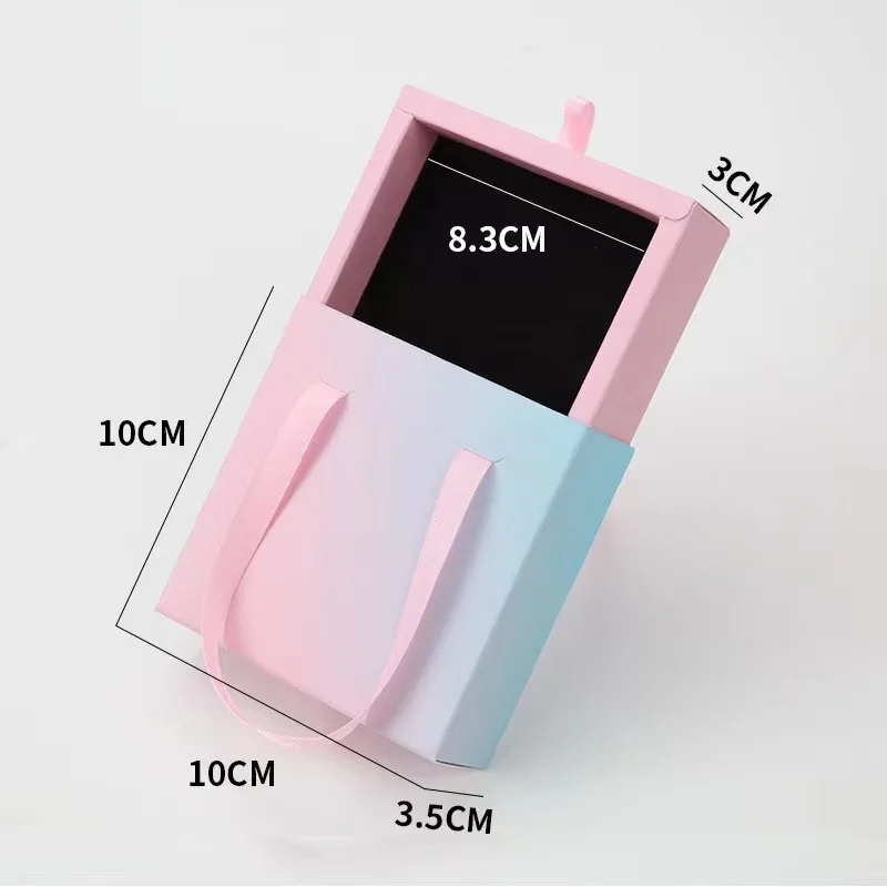 

Кожаная выдвижная коробка для украшений