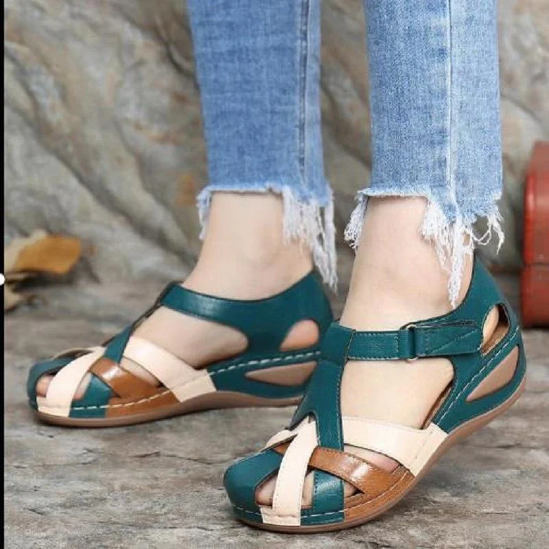 Fashion Women Sandals Waterproo Sli on Round Female Slippers Casual Comfortable Outdoor Fashion Summer Plus Size Shoes Women