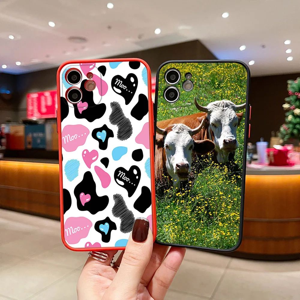 Phone Case For iphone 16Pro 7 8 Plus 15 14 13 Mini 12 11 16 Pro Max SE XR Black white Cow Skin Matte Frosted Translucent Cover