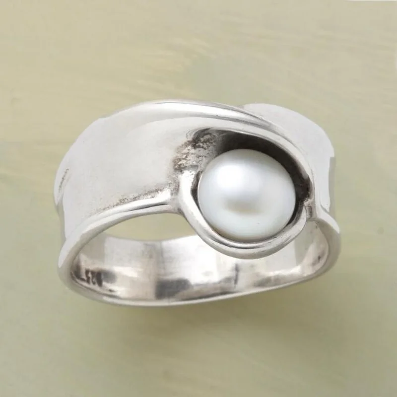 

Fashion temperament retro engraved ring cross-border wish hot selling new hand decoration metal ring