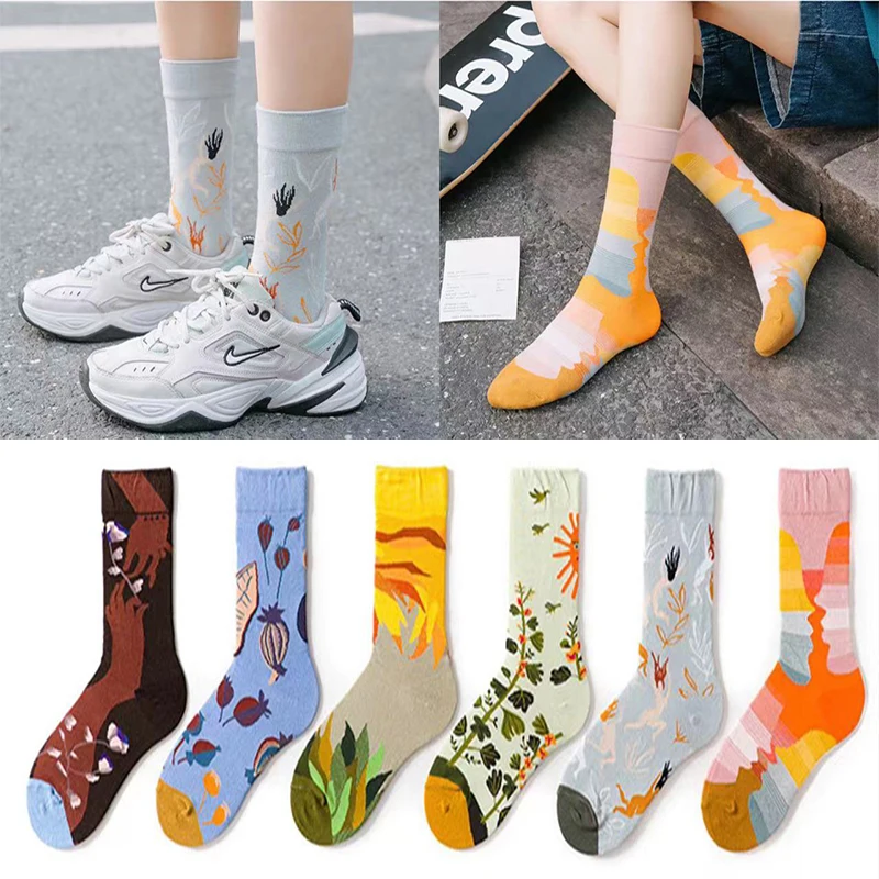 

New graffiti portrait personality mid-tube socks color creative trendy socks