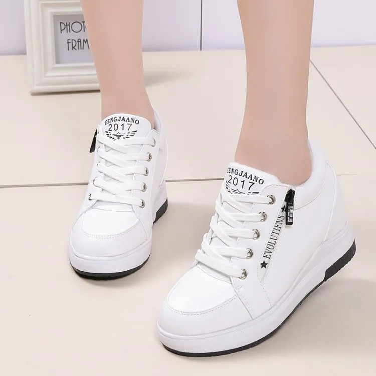 

Spring and Autumn round New Hidden Wedge Flat Shoes Female Casual Shoes Fashion Shoes Student Shoes women platform shoes