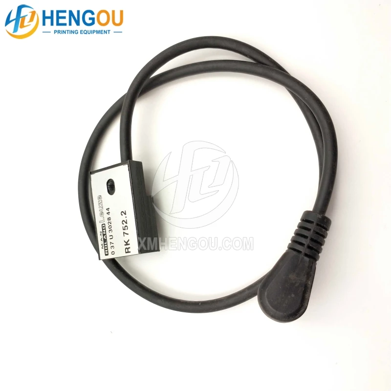 1 шт. лучшее качество RK 752 Φ 037U30454 4 Датчик Roland sensor RK752 |