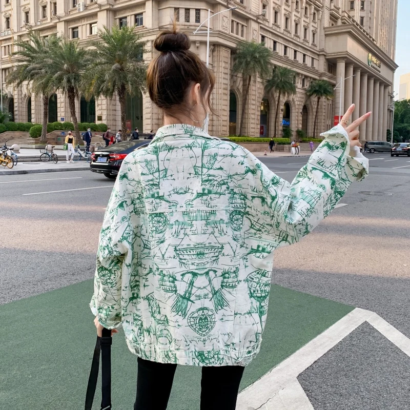 

Женская джинсовая куртка в стиле ретро, универсальная Модная Джинсовая куртка оверсайз в уличном стиле, ковбойская куртка в стиле граффити,...