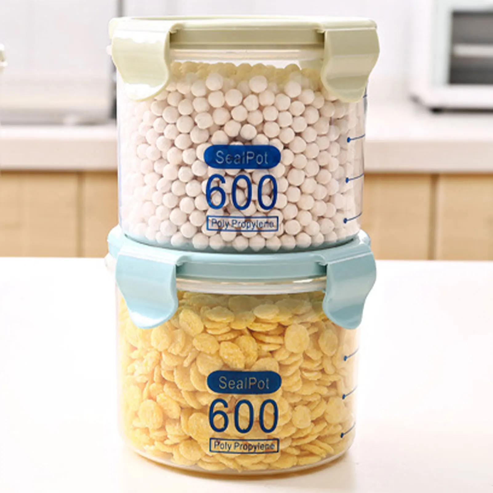 

1PC 600ML Fresh Storage Box Sealed Ring Bottles Kitchen Storage Box Transparent Food Canister Keep Fresh New Clear Container