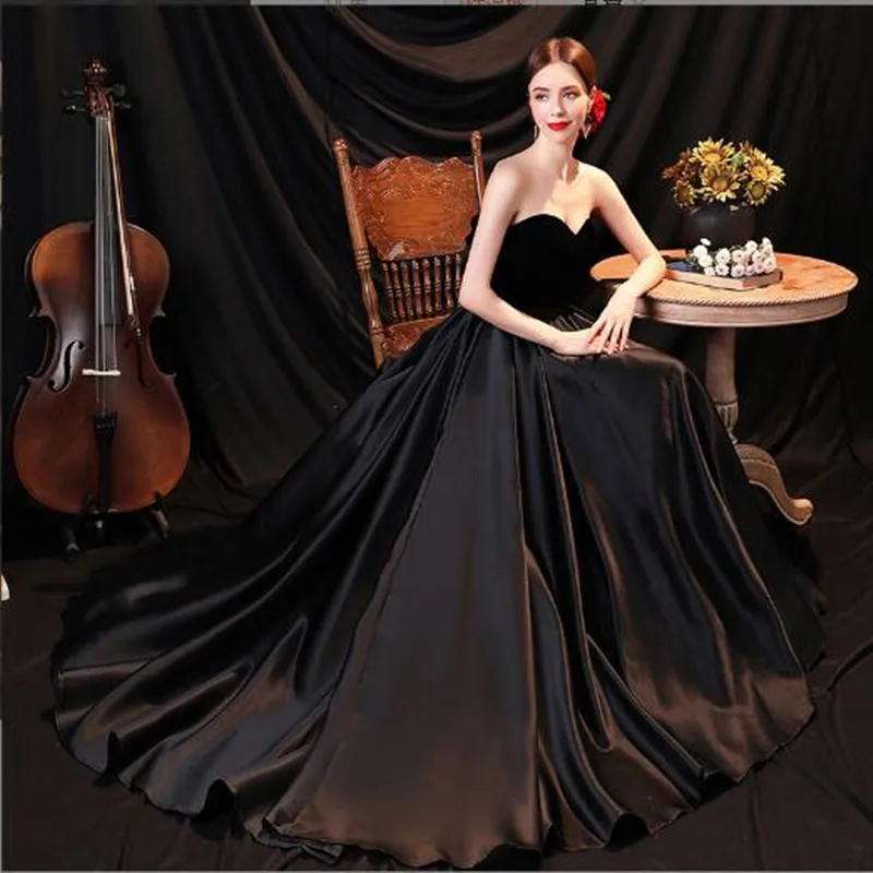 

Black Women's Stain Evening Dresses A-Line Backless Prom Lace Up Back Vestidos Simple Sweetheart Party Gown