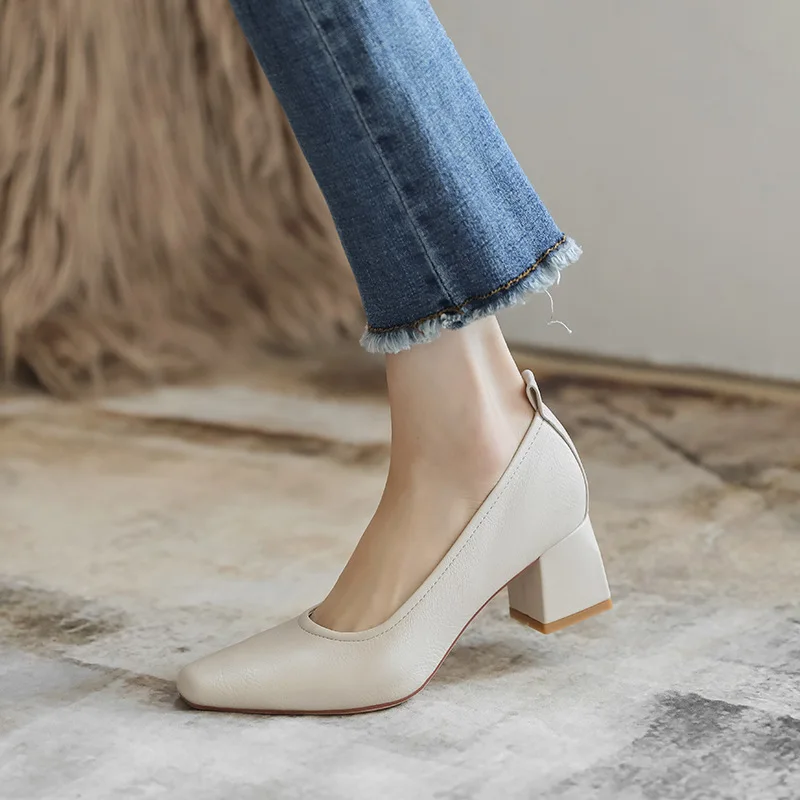 

2022 new high quality women's casual shoes