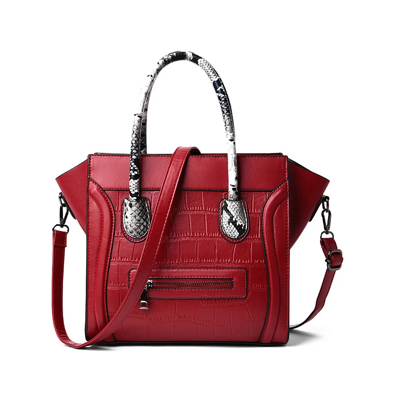 2021 new soft leather Single Shoulder Messenger Bag Fashion Women's bag large capacity bag single room diagonal women's bag