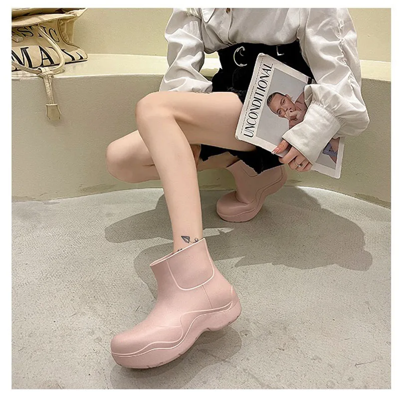 

New Fashion Summer Rain Boots Lady Casual Outdoor Thick Bottom Waterproof Shoes Spring Anti-skid Short Low Eva Rain Boot Women