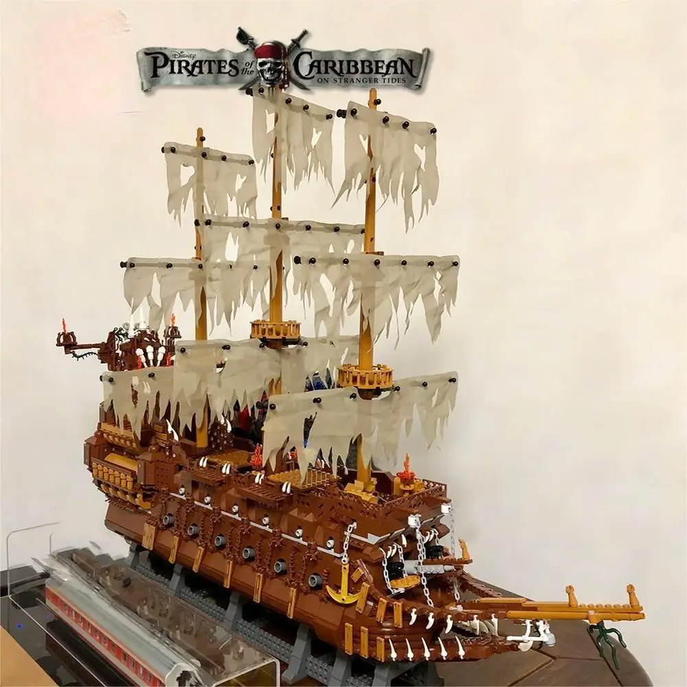 

Creative Expert Ideas Pirate Ship The Flying Dutchman Large Sailing Caribbeans Ship Moc Brick Model Building Block 35002