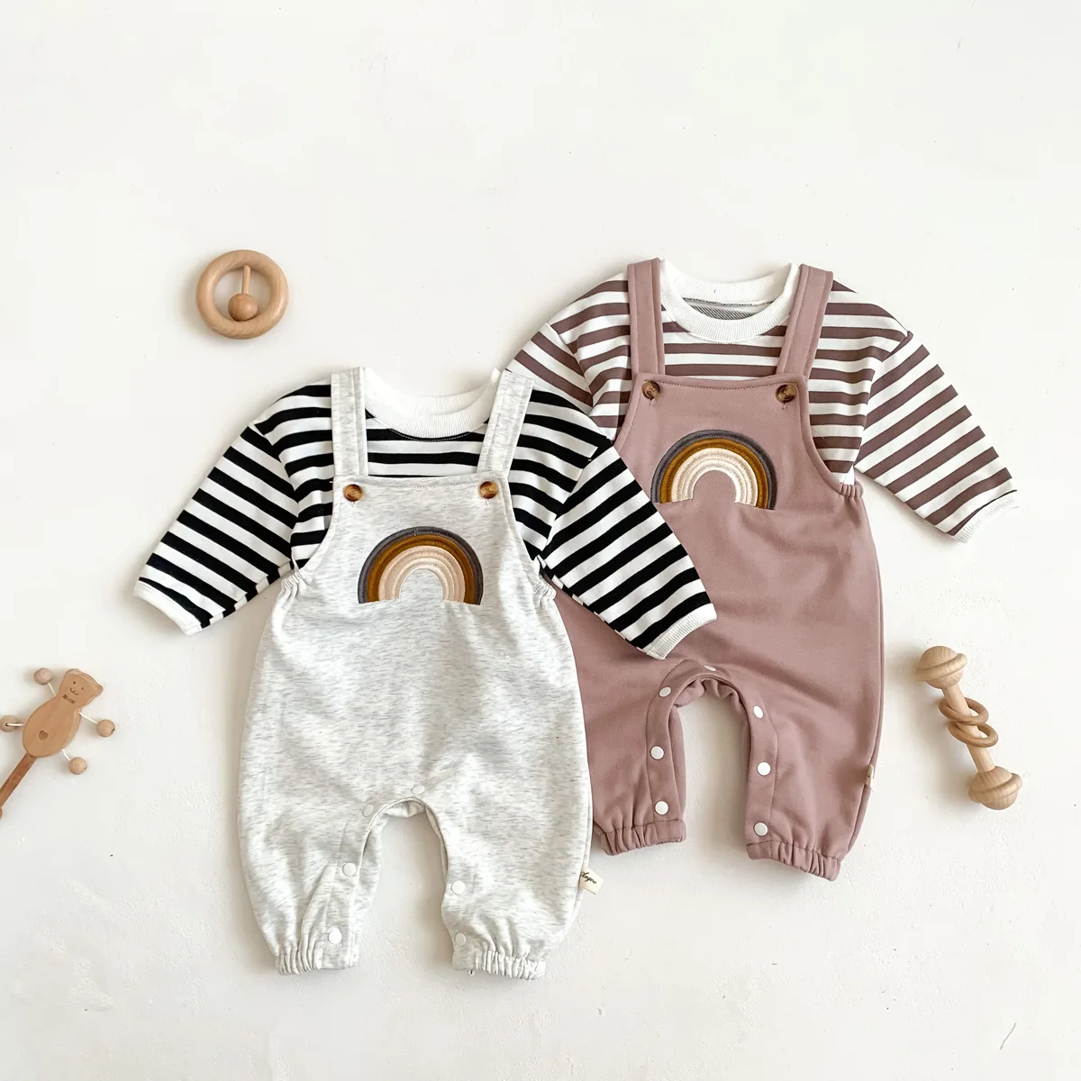 Spring and Autumn New Style Girls Clothes A Beautiful Rainbow Baby Suspenders Two Piece Striped T-shirt 0-3Y Boy Baby Suit
