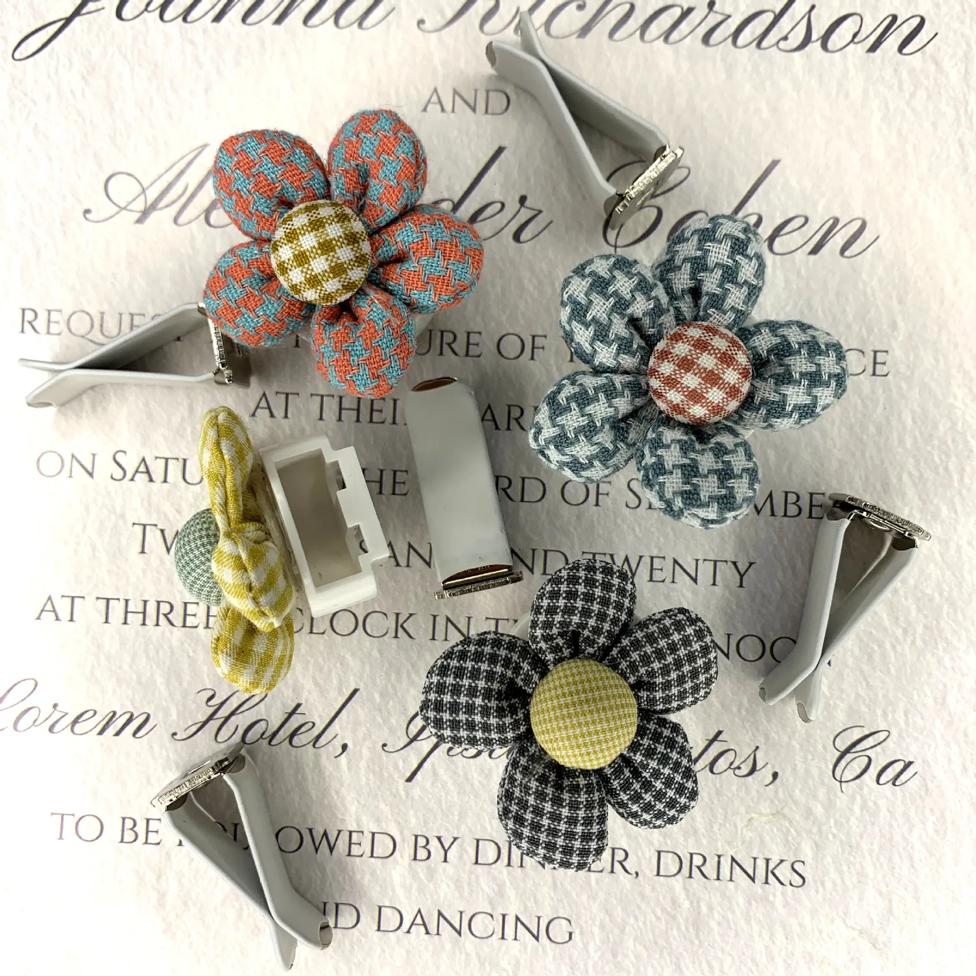 

Car Air Conditioning Outlet Perfume Clip Lovely Cloth Art Flowers Korean Ins New Car Perfume Car Decoration