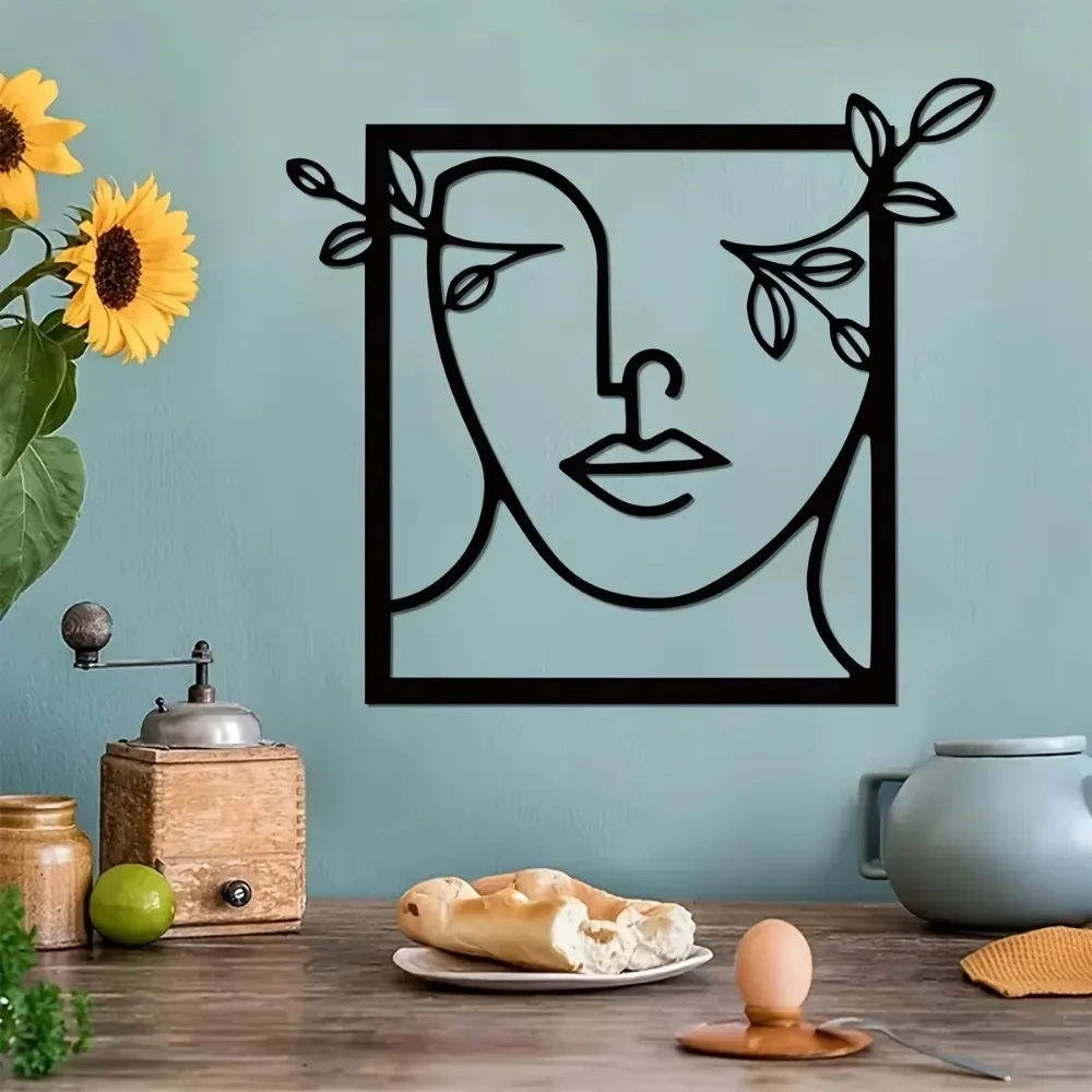 Металлическая стена искусство женщина лицо с листьями-символ элегантности.