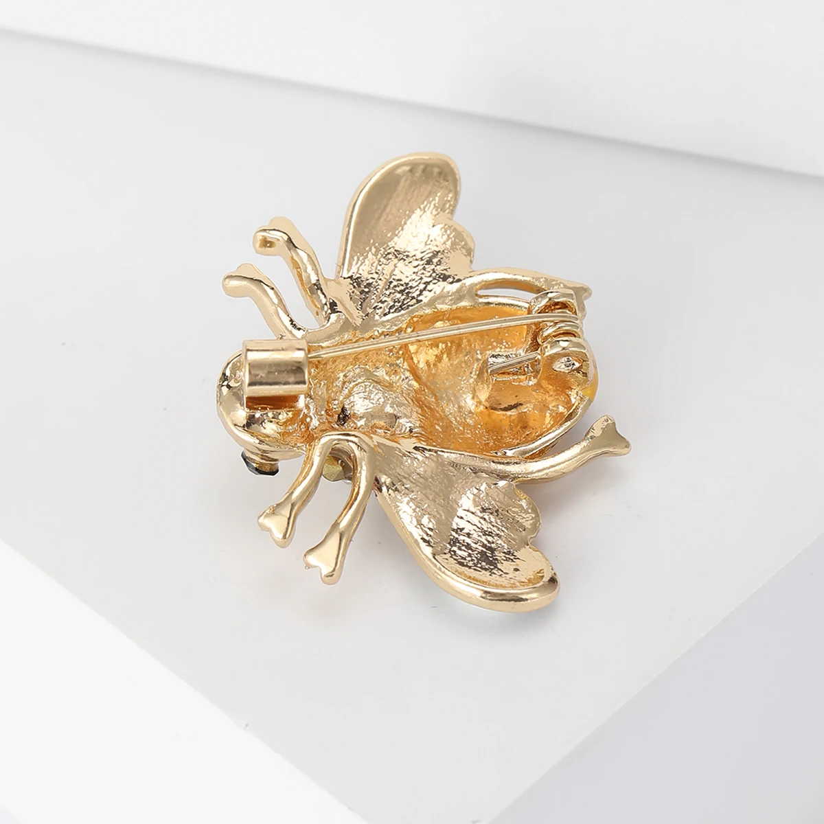 Эмаль Стразы Пчела Броши Для Женщин Унисекс Насекомых Булавки 2-цветные
