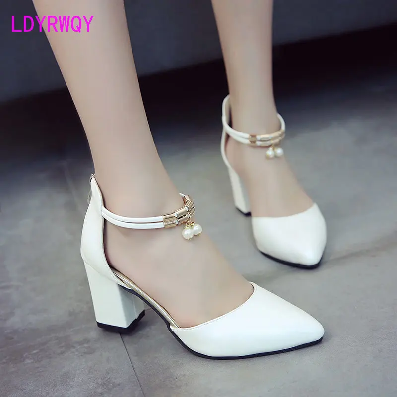 

Korean version of the middle heel Baotou 2022 new summer rough heels for students high heels female