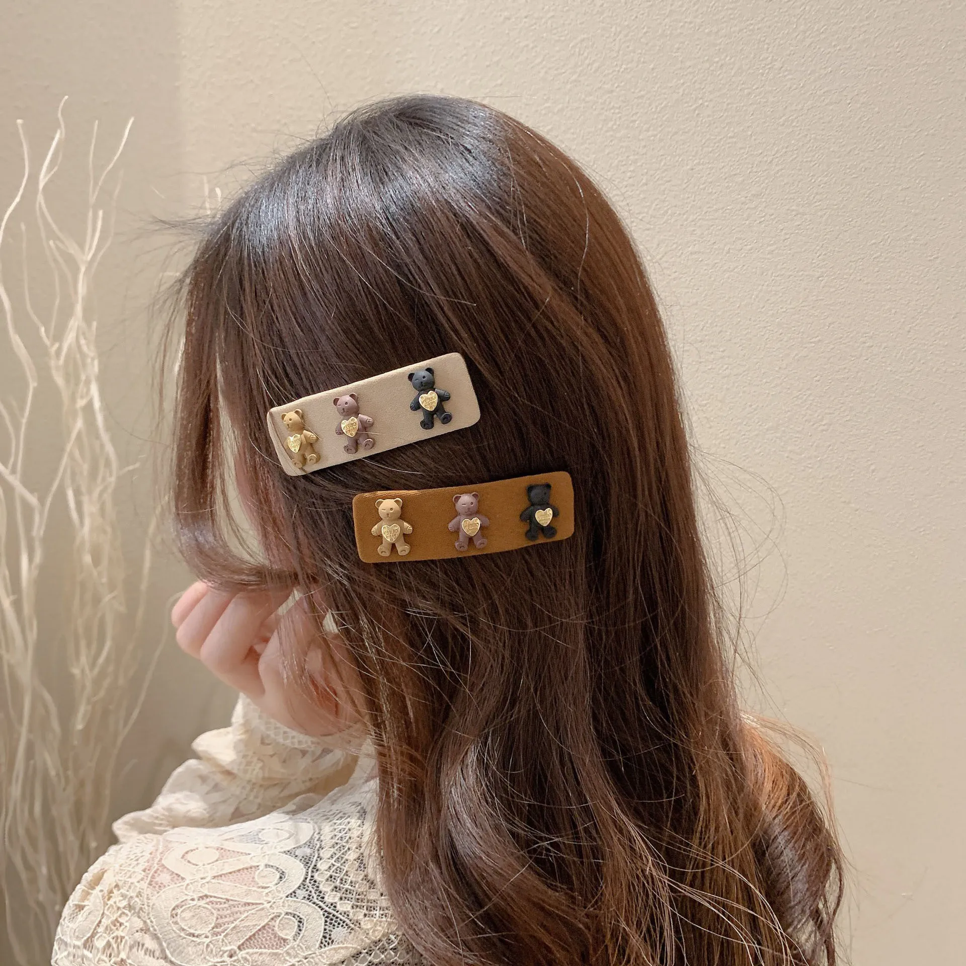 

Милые Квадратные заколки в виде кофейного медведя для девочек, заколки для волос, детские заколки для волос в виде игрушечного медведя, геометрические заколки для волос в виде мультяшного медведя, весенние заколки