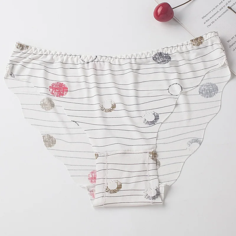 

New Women's Sexy Underwear Ice Silk Flower Print Low Waist Seamless Underwear Underwear Summer Breathable Underwear