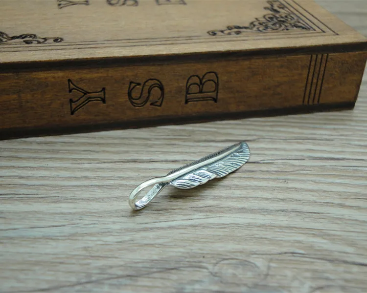 Мужское ожерелье с перьями в стиле панк