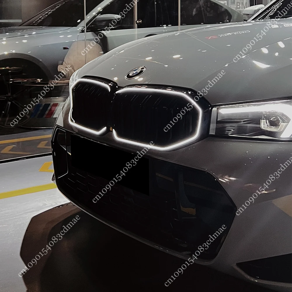 Фото Для BMW 3 серии G20 G21 Седан/Универсал 2019-2025: Передняя решетка радиатора (ноздри) с двойными светящимися ламелями, тюнинг-комплект для кузова №3