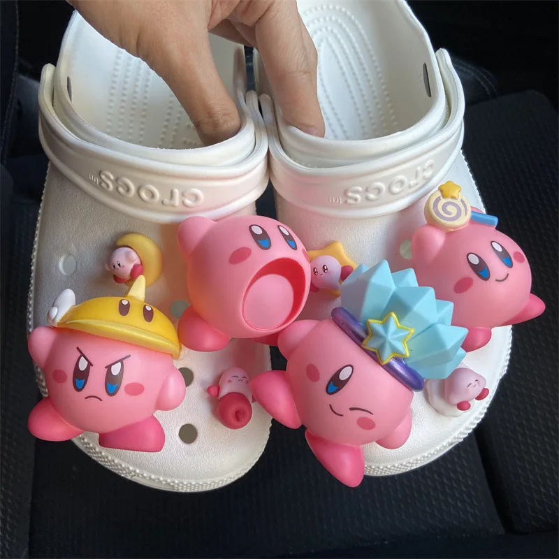 

Новинка Kawaii Милая Пряжка для обуви Kirby Оригинальное украшение для костюма доступны различные стили аниме игрушки Аксессуары для девочек Подарки
