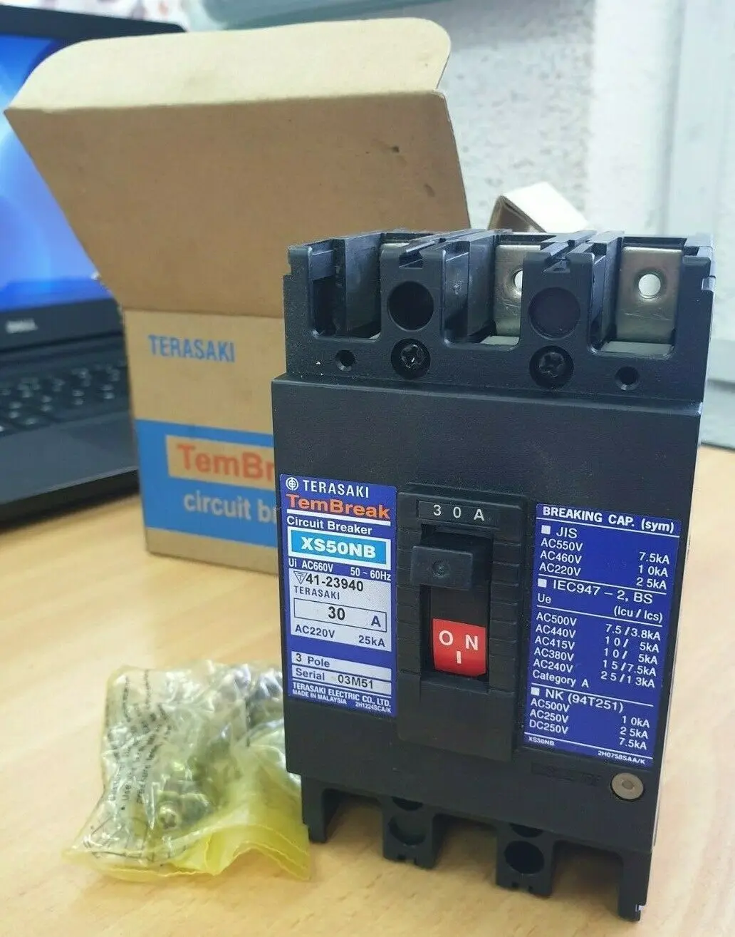 Новый оригинальный автоматический выключатель teraki XS50NB для кораблей Япония