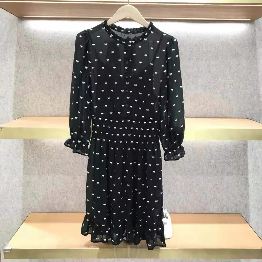 

Fashionable Spring and Autumn New Products Butterfly Embroidery Waist Closing Seven Point Sleeve Elegant Sexy Dress