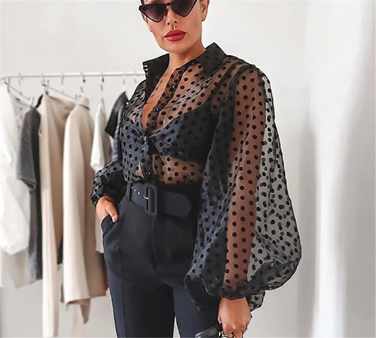 Женская прозрачная сетчатая блузка с пышными длинными рукавами и жемчужными