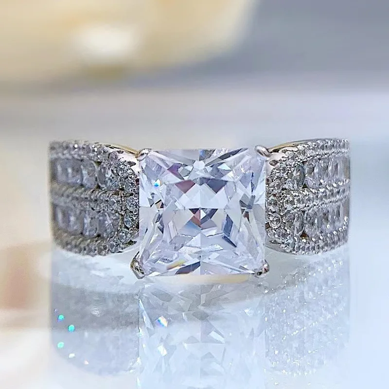 

Cross border European and American New Product Square 8 * 8 Square Zircon Ring Imitation Mosang Diamond Ring Wish Wedding Ring W