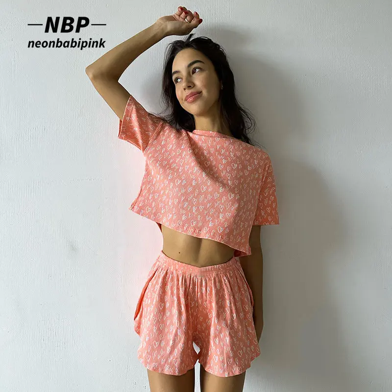 

Комплект из двух предметов для девочек NEONBABIPINK, укороченная футболка и шорты, Повседневная Свободная летняя одежда для женщин, уютная одежда для отдыха, 2023