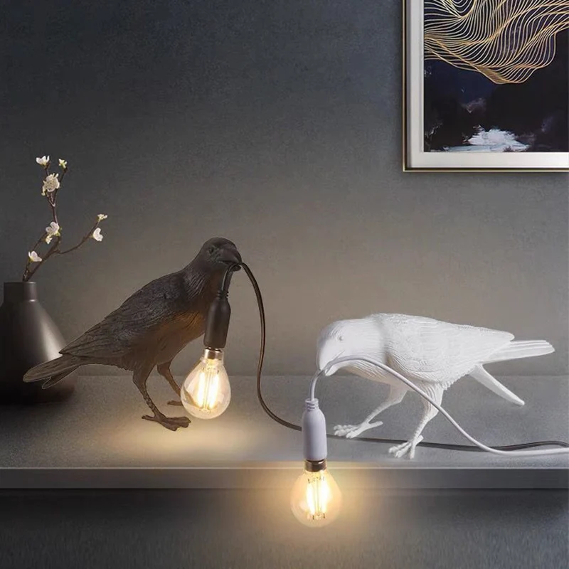 

Auspicious Bird Table Lamp Animal Decorative Wall Lamps Industrial Style Home Decor Desk Nordic Bedroom Closets Retro Bedside