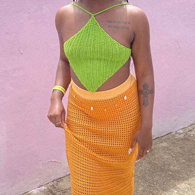 

Женская Трикотажная майка с лямкой на шее, однотонная Повседневная стильная одежда с геометрическим узором, открытой спиной и пупком