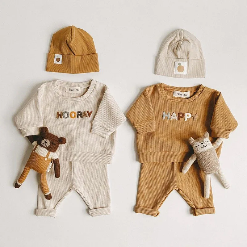

Toddler Boy Autumn Sweatshirt and Pants Sets Cute Letter Print Baby Boys Long Sleeve Tops and Bottoms Suits PlaySuits