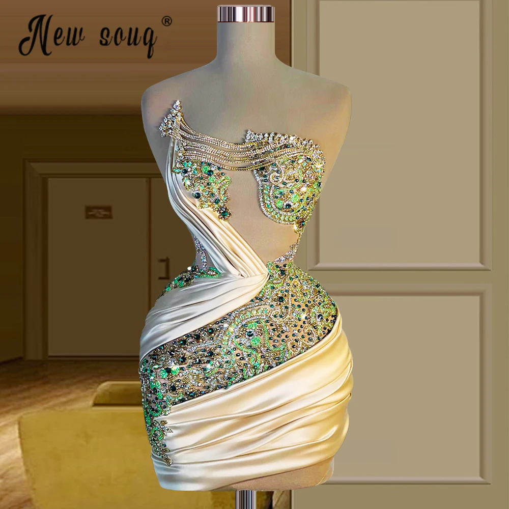 

Light Champagne Cocktail Dress Women Club Party Gowns Crystals Beaded Mermaid Mini Prom Dresses African Celebrity Dresses