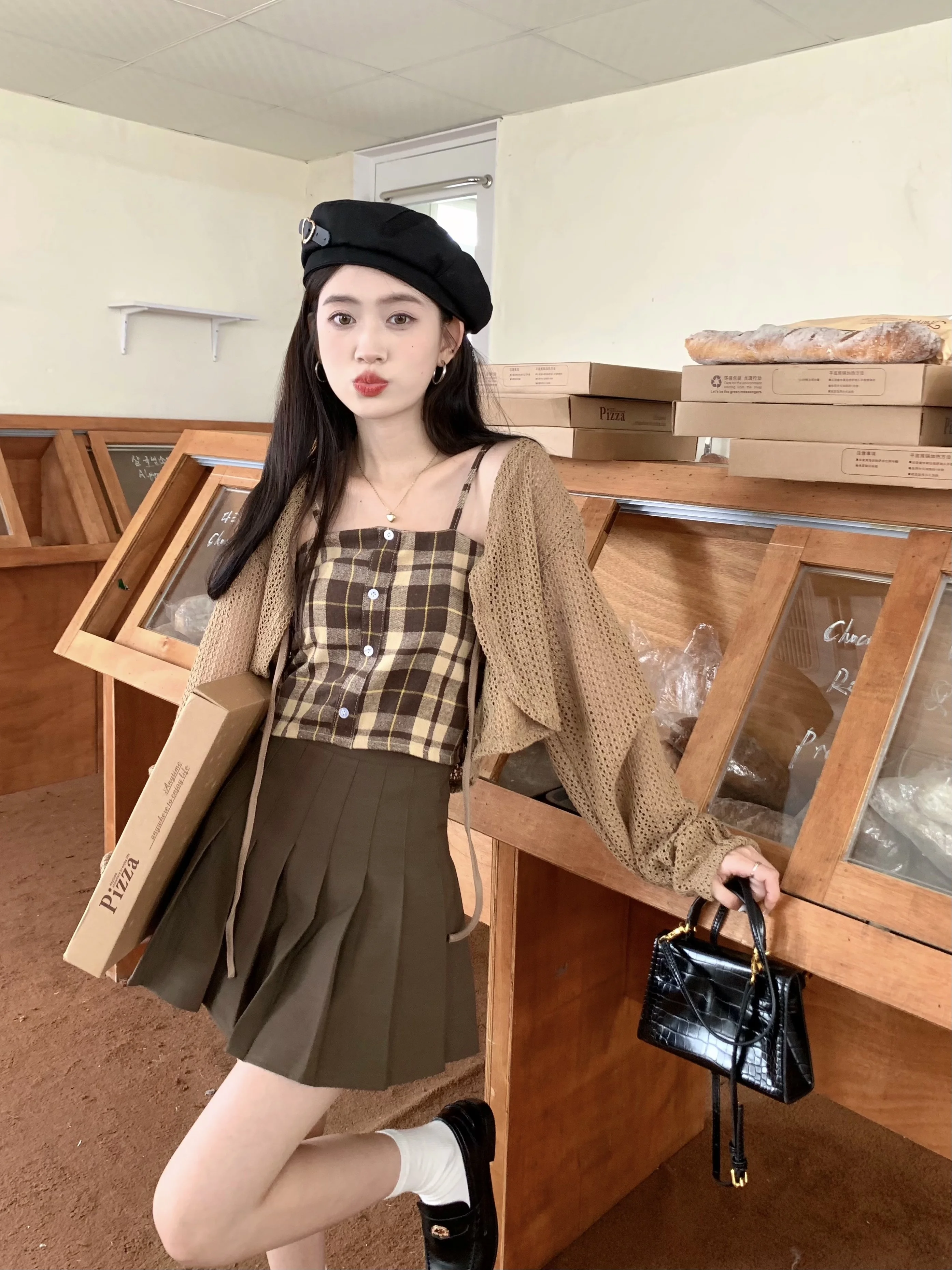 Кардиган женский вязаный на шнуровке шикарный ажурный жакет в Корейском стиле