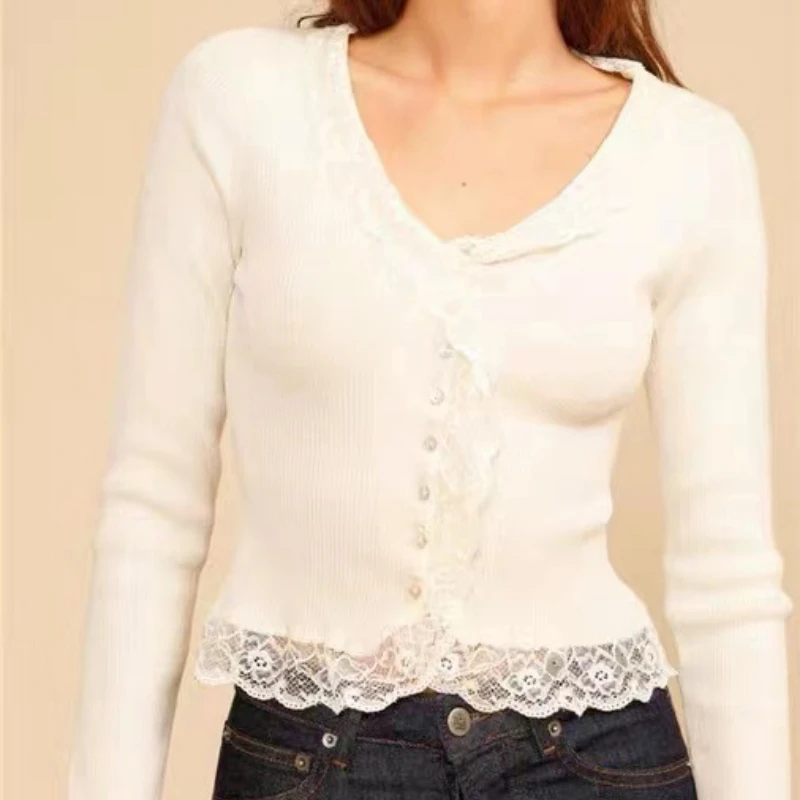 

French Lace Lace Wool V-Neck Bottom Knit Cardigan Women's 2022 New Simple Slim Short White Knit Sweater with Buttons