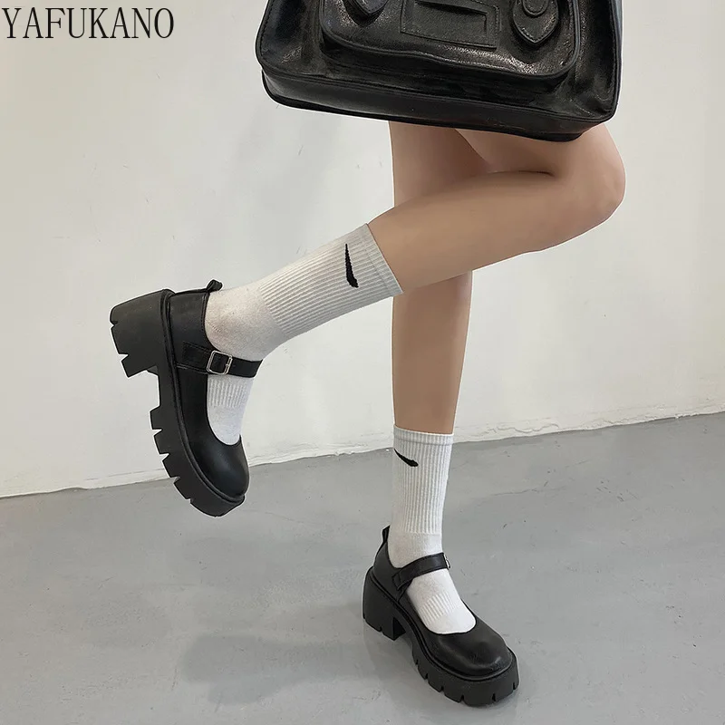 

Туфли Lolita женские в японском стиле, Туфли Мэри Джейн, винтажные туфли для девушек и студентов JK, туфли на платформе и высоком массивном каблуке, новинка 202