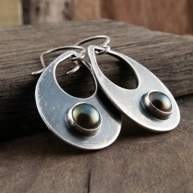 Vintage Drop Metal Craftsman Inlaid Faux Black Pearl Women's Hook Drop Earrings