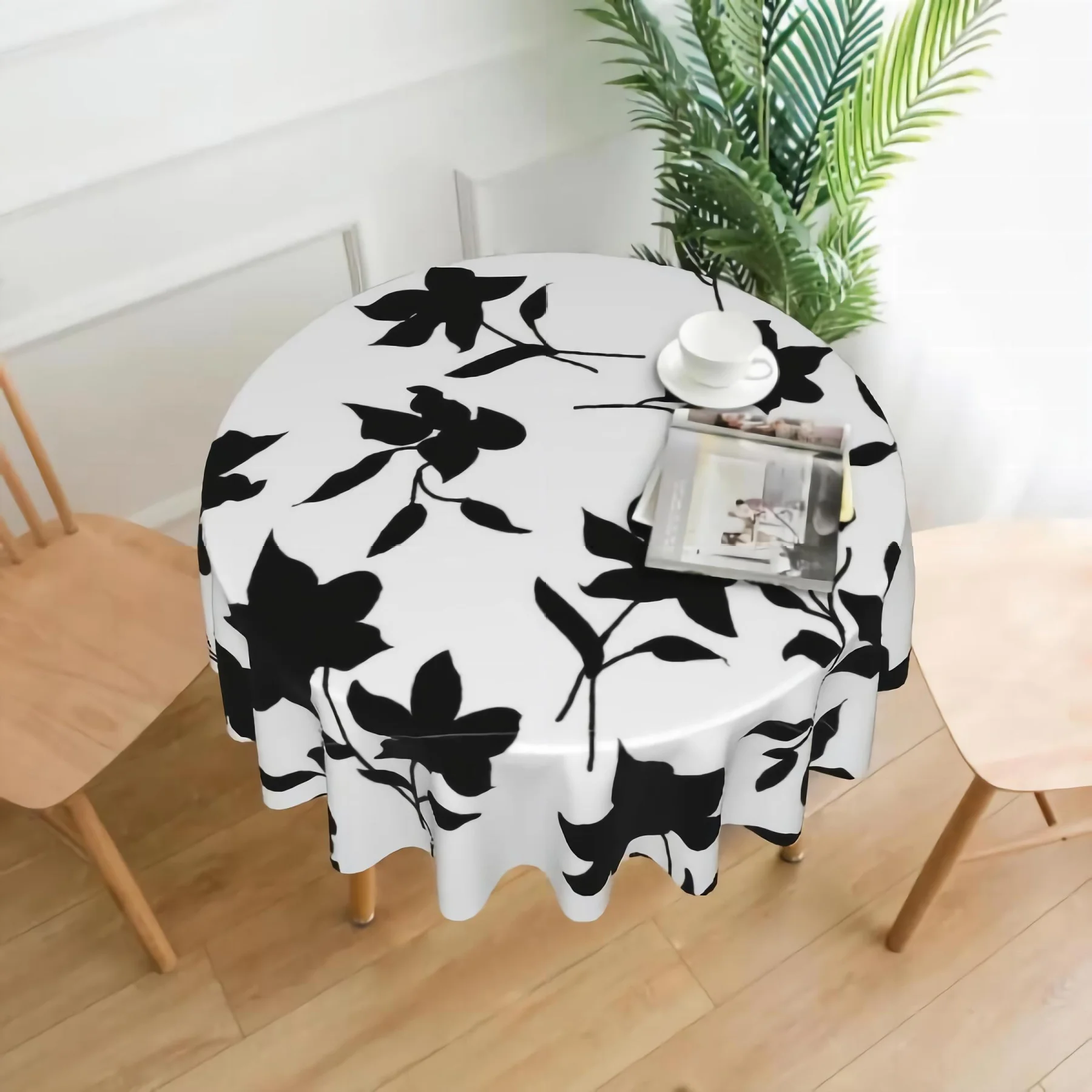 

Черно-белая круглая скатерть из микрофибры с цветами сакуры, моющаяся скатерть для вечеринки, кухни, столовой, 60 дюймов
