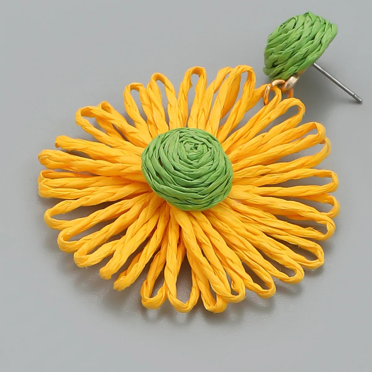 2023 Summer New Rattan Weaving Sun Flower Raffia Drop Earrings for Women Simple Holiday Party Jewelry Accessories