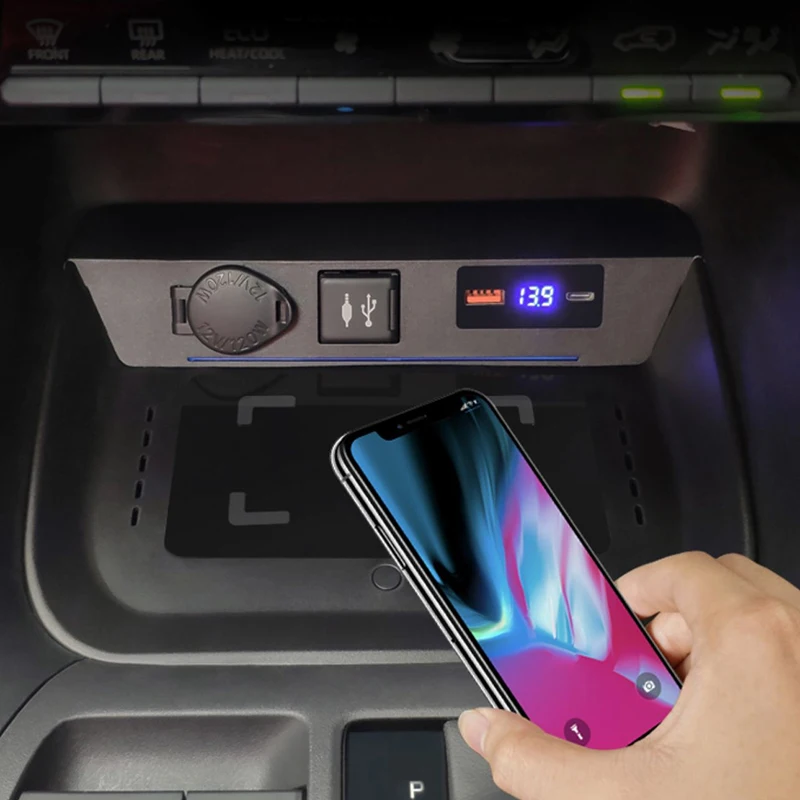 

Автомобильное беспроводное зарядное устройство QI, 15 Вт, панель для быстрой зарядки для Toyota RAV4 2019 2020 2021, аксессуары