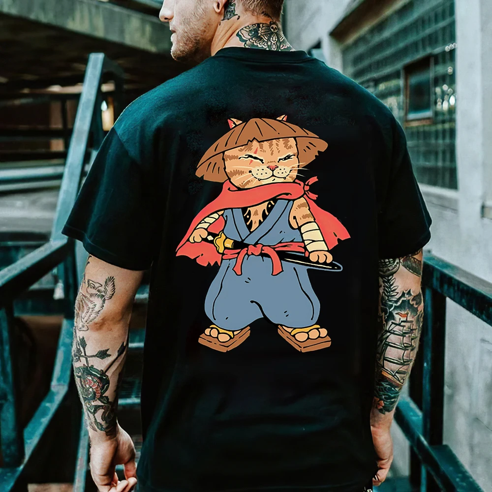 

Футболка мужская оверсайз с круглым вырезом и коротким рукавом