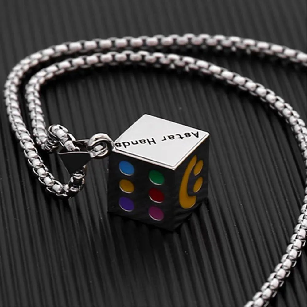 

Fashion Partner Lucky Smiley Dice Pendant Lovers Necklace Men and Women Instagram Hip Hop Style Personality Sweater Chain