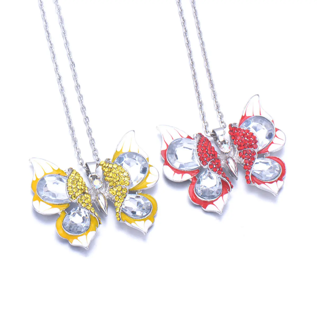 

Fashion Animal Charm Women Necklace Butterfly Rhinestone Pendant Link Chain Jewelry Festival Gift for Friends Lover Family