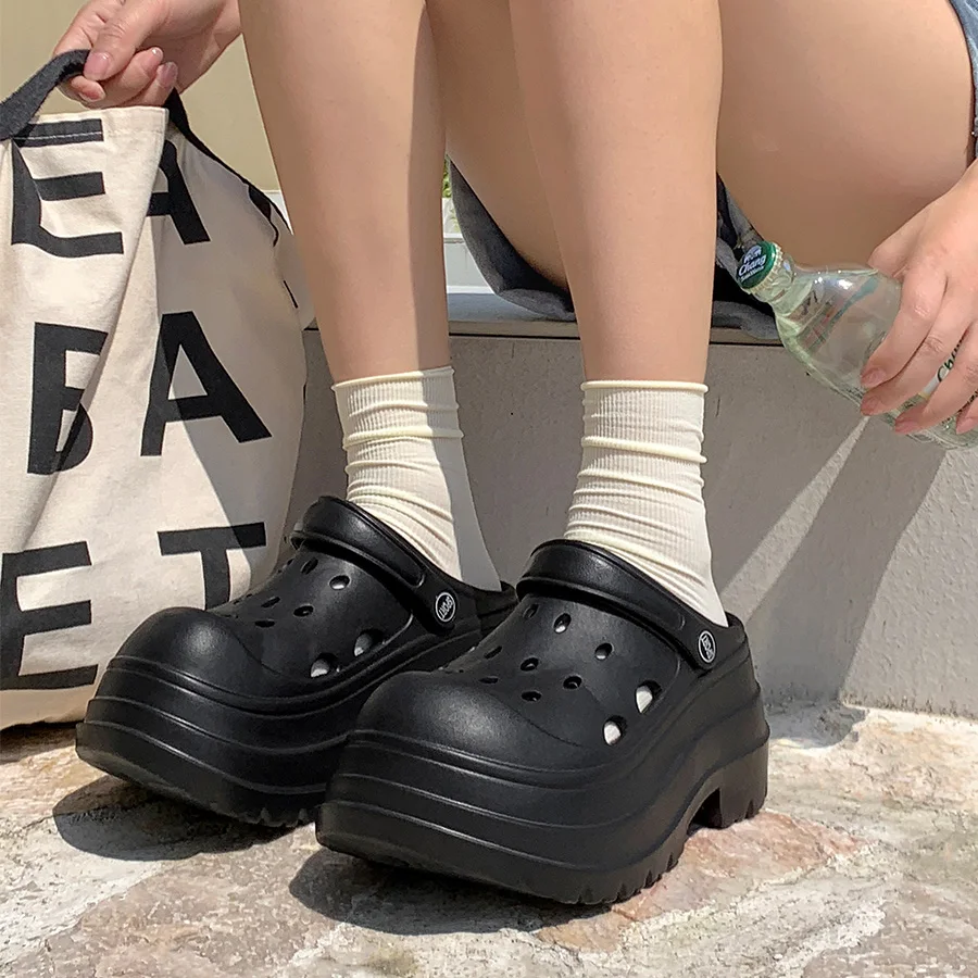 Женские современные тапочки Queen Time на толстой подошве и высоком каблуке для