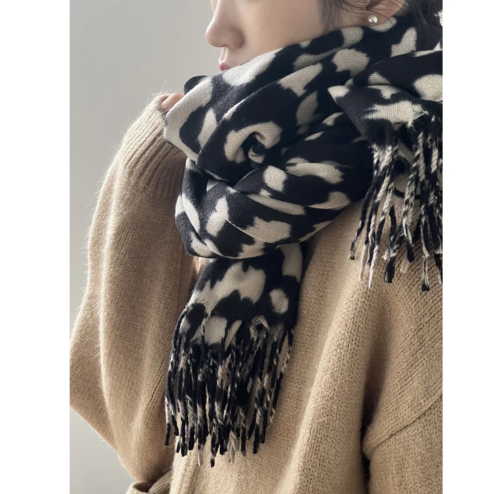 2024 женские зимние теплые шарфы с леопардовым принтом и кисточками по подолу